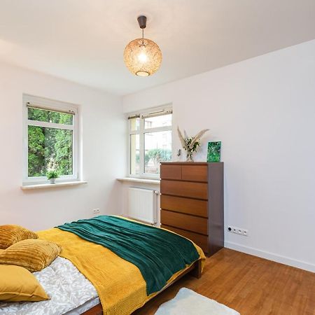 Apartamento Superapart Wilanowska 7, "Pet-Friendly With Elevator & Parking" Varsovia Exterior foto