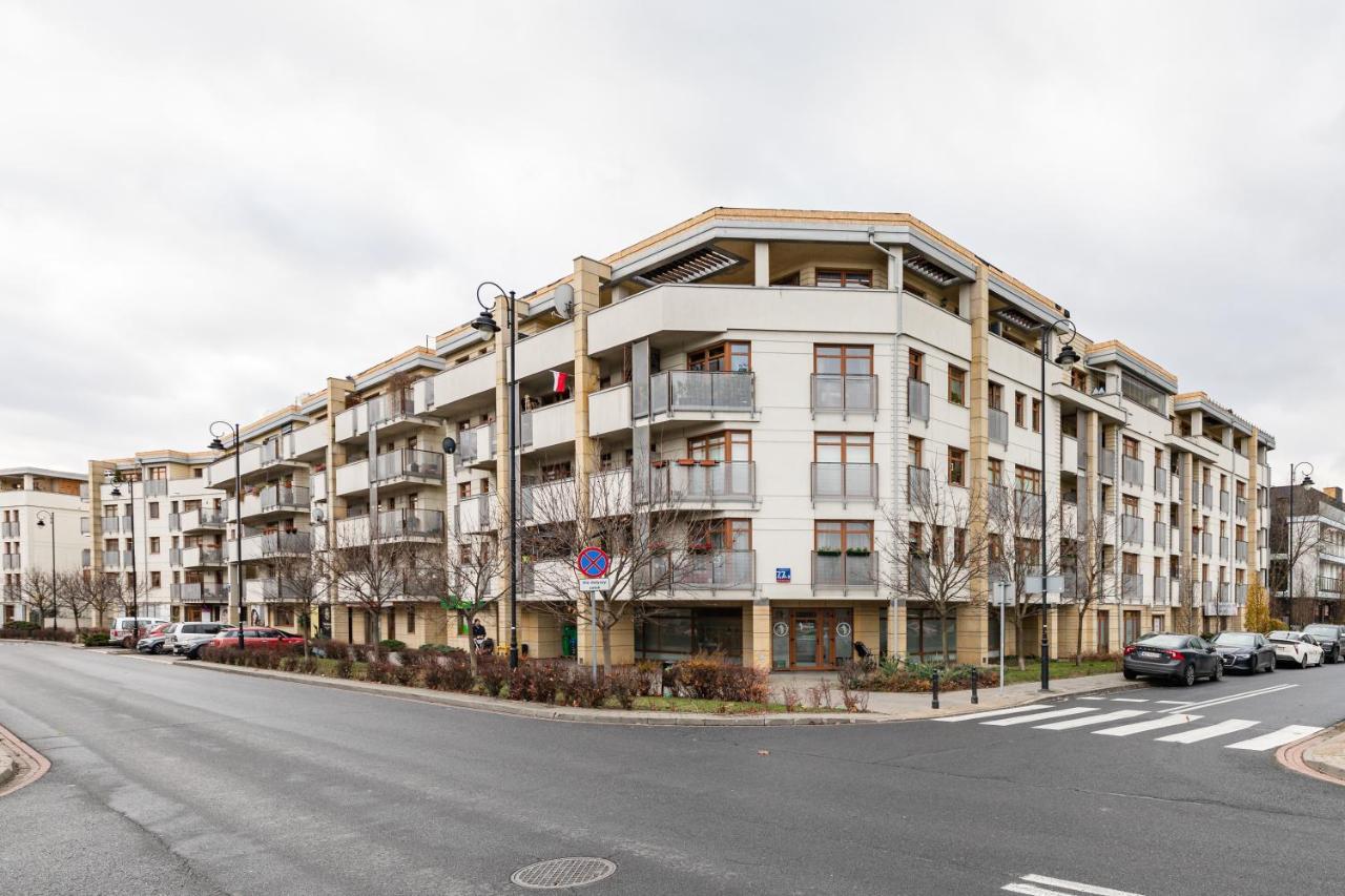Apartamento Superapart Wilanowska 7, "Pet-Friendly With Elevator & Parking" Varsovia Exterior foto